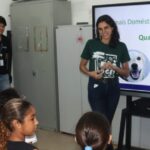 Programa de educação ambiental leva conscientização sobre fauna doméstica e silvestre a escolas lindeiras de Caraguatatuba