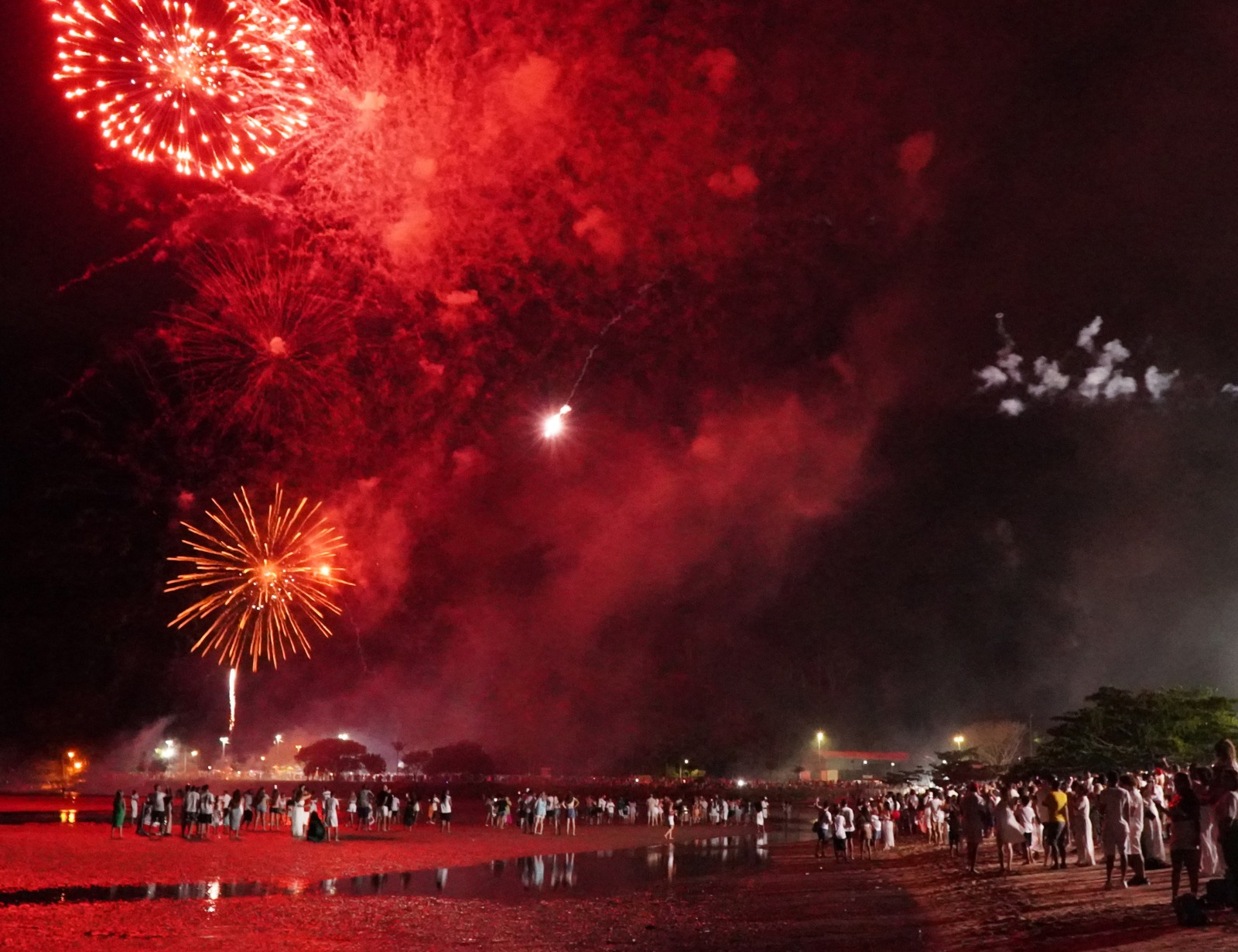 Prefeitura de São Sebastião prepara programação de Réveillon 2026 com festa em 12 praias