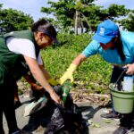 Mais de 40 quilos de resíduos são recolhidos em trecho da praia do Porto Novo durante evento “O Mar Não Está Pra Lixo”