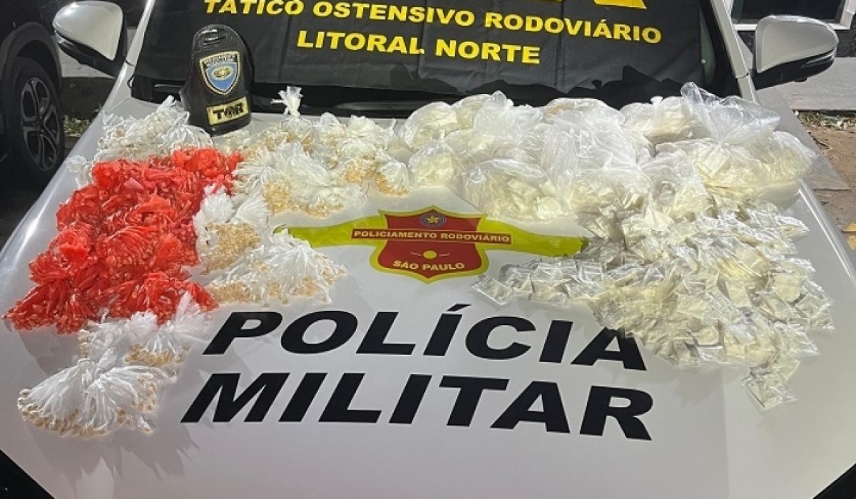 A caminho de Caraguatatuba, mulher é flagrada com mais de 3 mil porções de drogas1