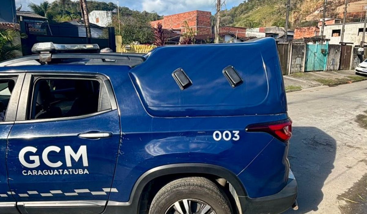 Após tentativa de fuga, homem é preso pela GCM por tráfico de drogas