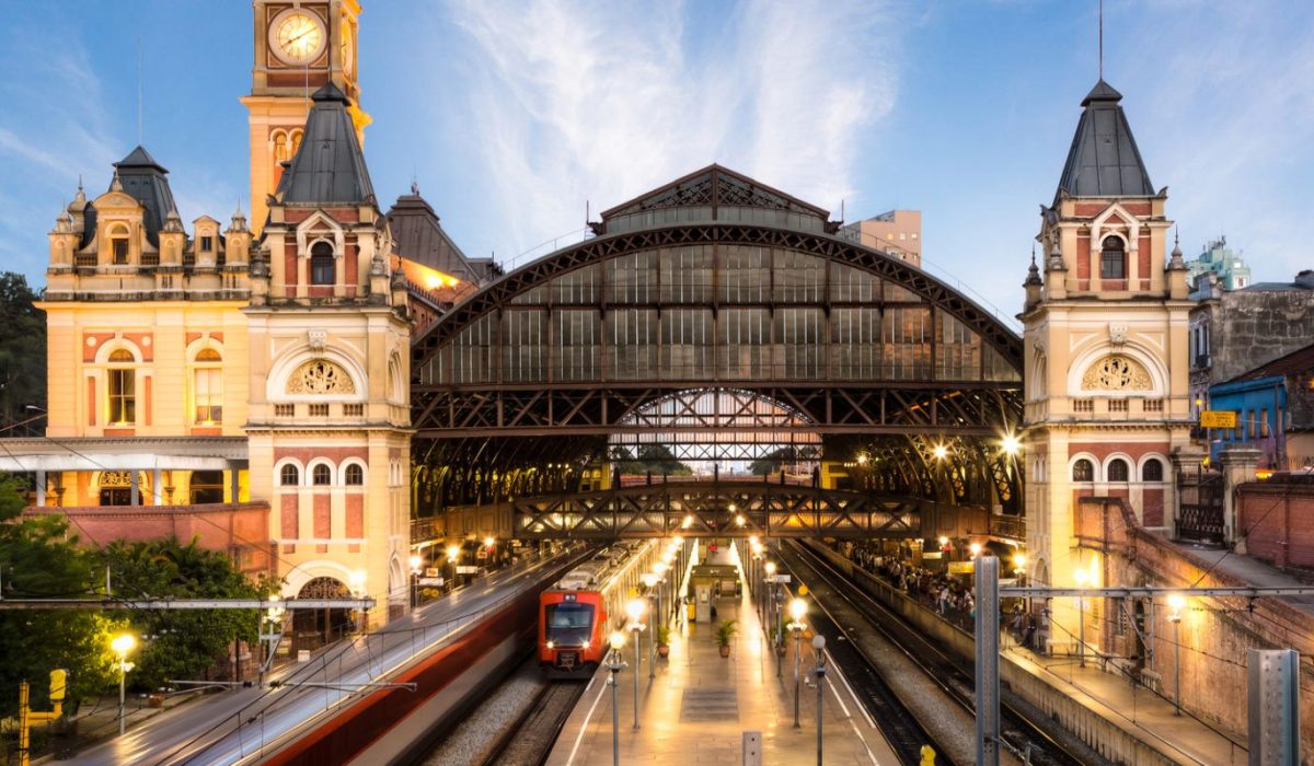 Depositphotos_92808286_l-2015-1920x800