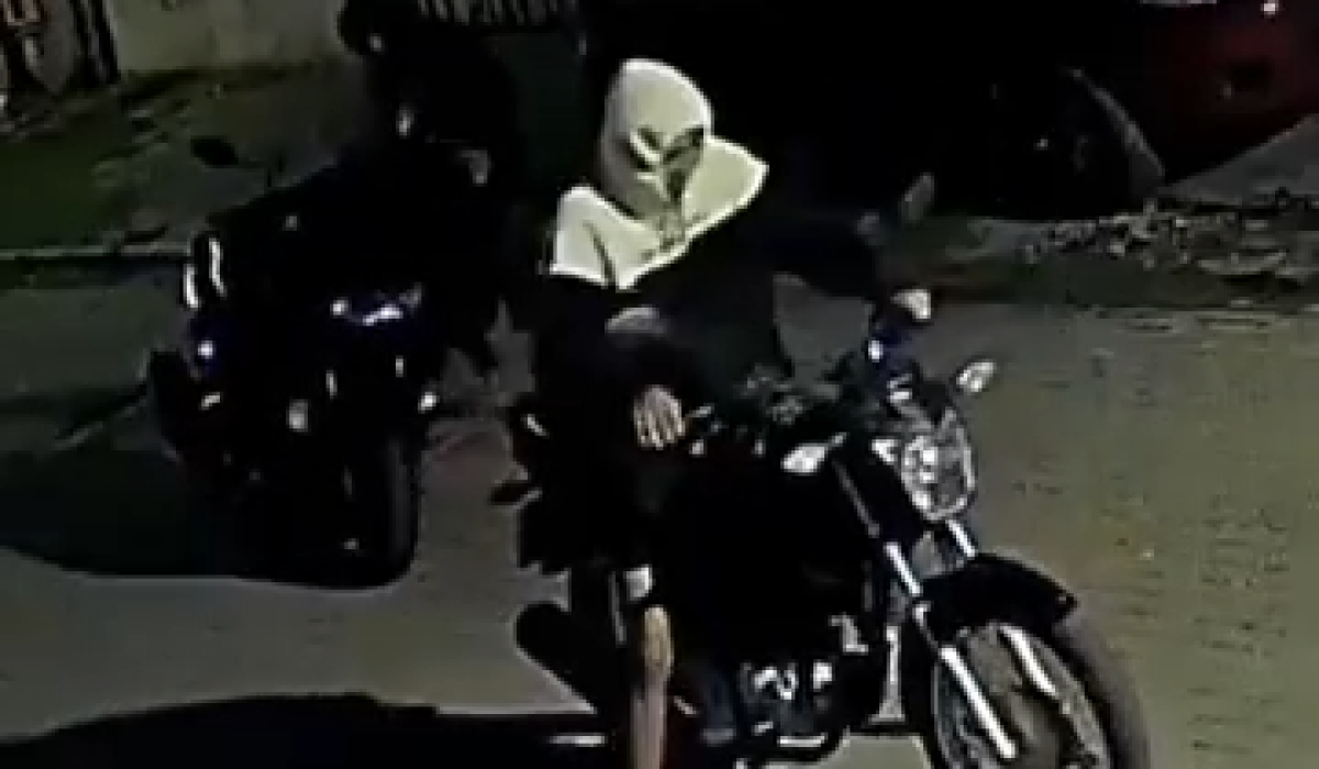 Duas motocicletas são furtadas de residência na Costa Norte de São Sebastião1