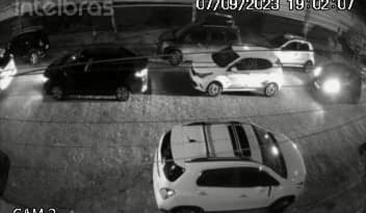 E611760A-9252-4A33-9AB6-07DBF5D21E64