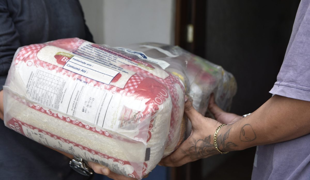 Entrega Cestas Básicas