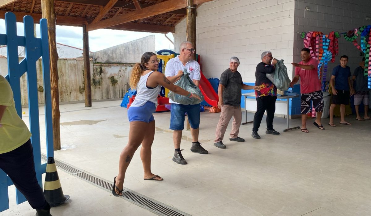 Fundo Social de Ilhabela envia doações a Ubatuba após chuvas fortes (2)