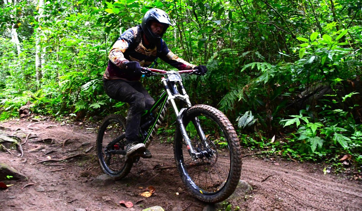 Ilhabela recebe etapa da Liga Paulista de Downhill em outubro