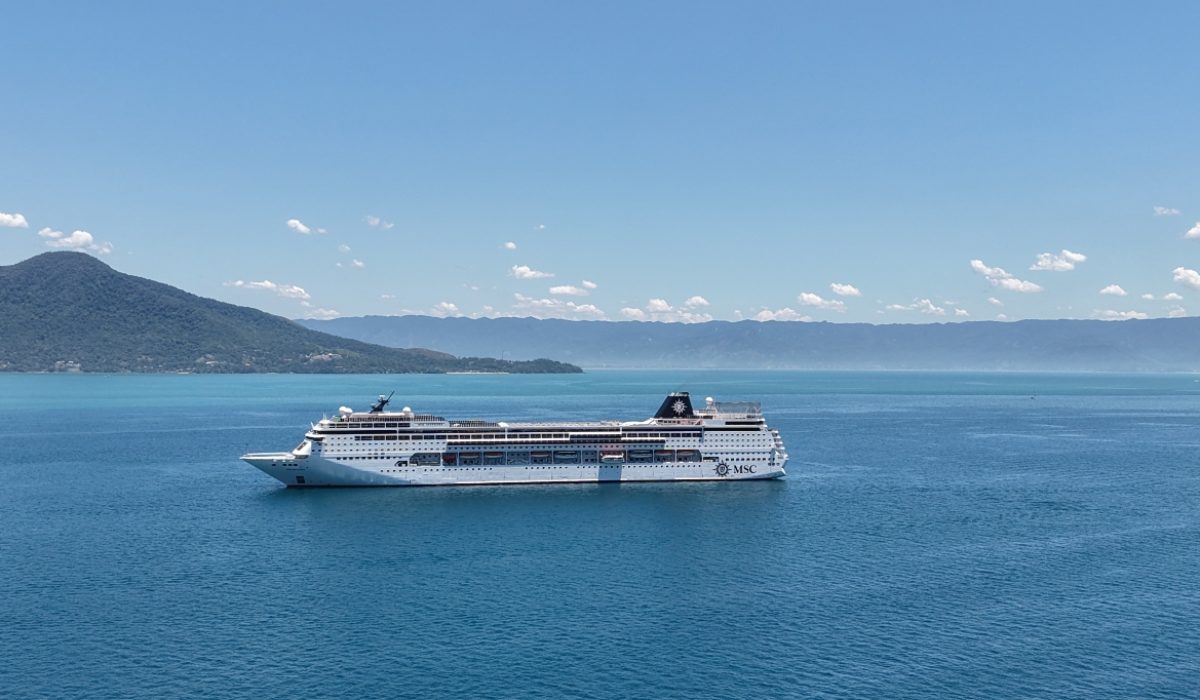 Ilhabela recebe quatro navios de cruzeiro e mais de 13 mil passageiros até sábado (3)