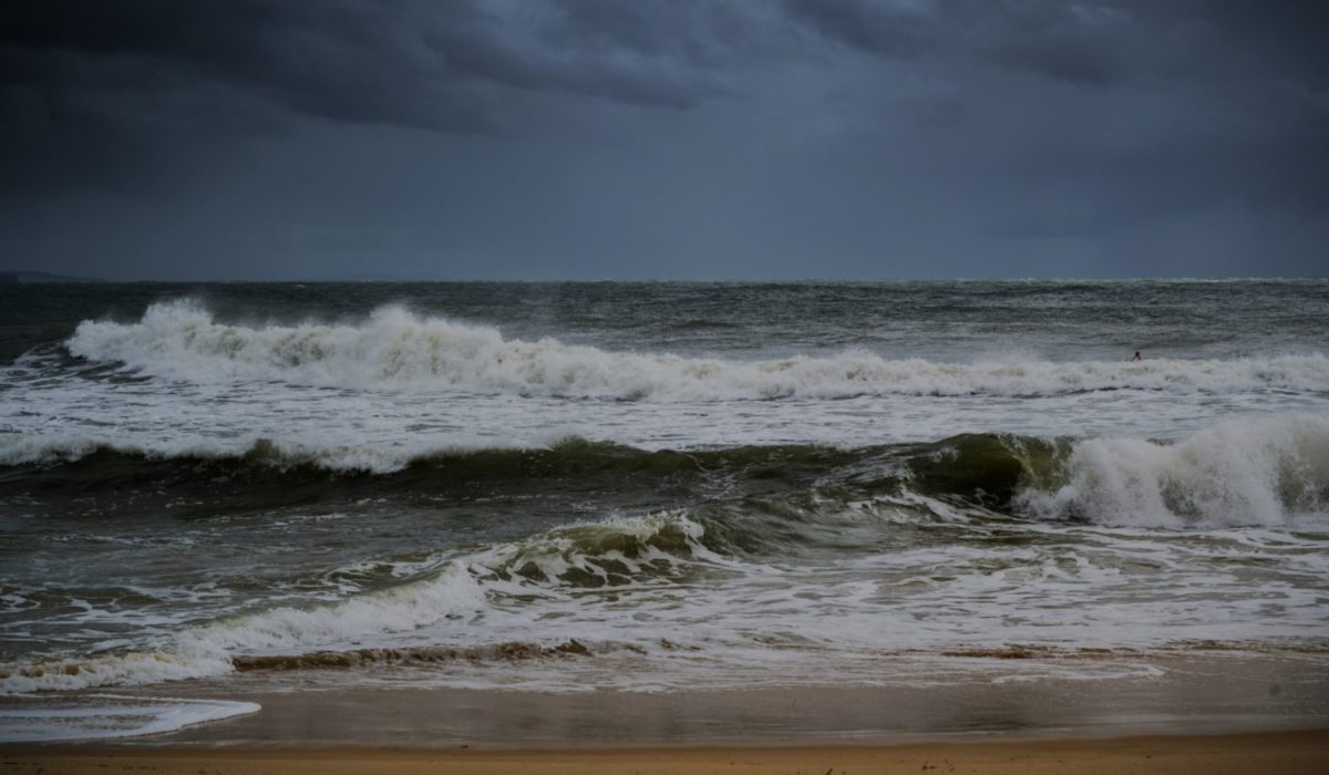 Marinha orienta navegantes sobre ressaca no litoral de São Paulo1