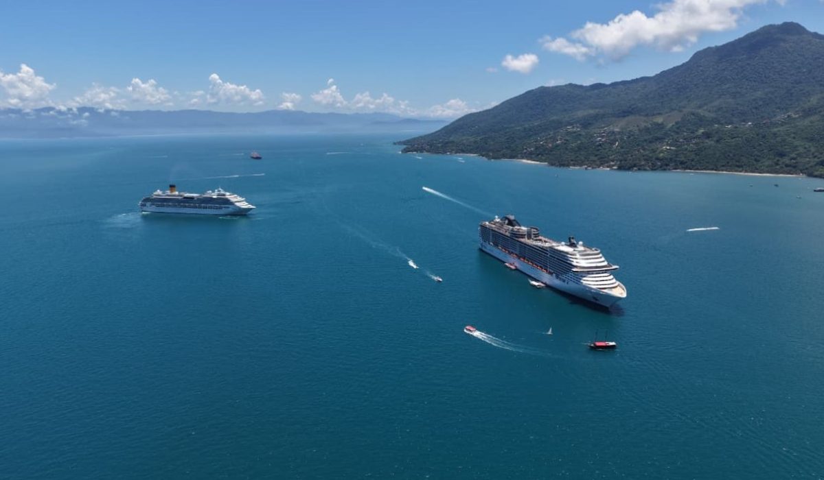 Navios de cruzeiros voltam à Ilhabela com 12 mil passageiros e tripulantes