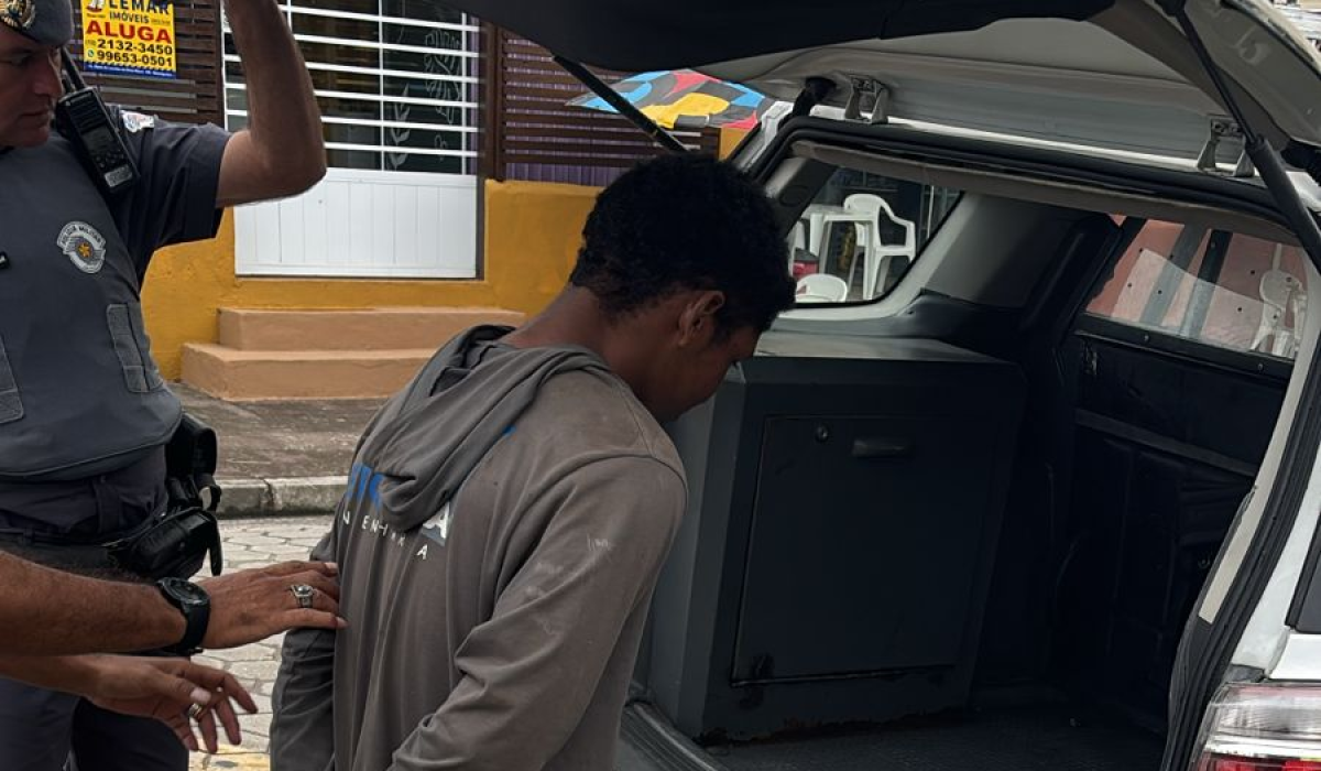 Polícia Militar prende homem procurado por envolvimento com facções criminosas em Caraguatatuba