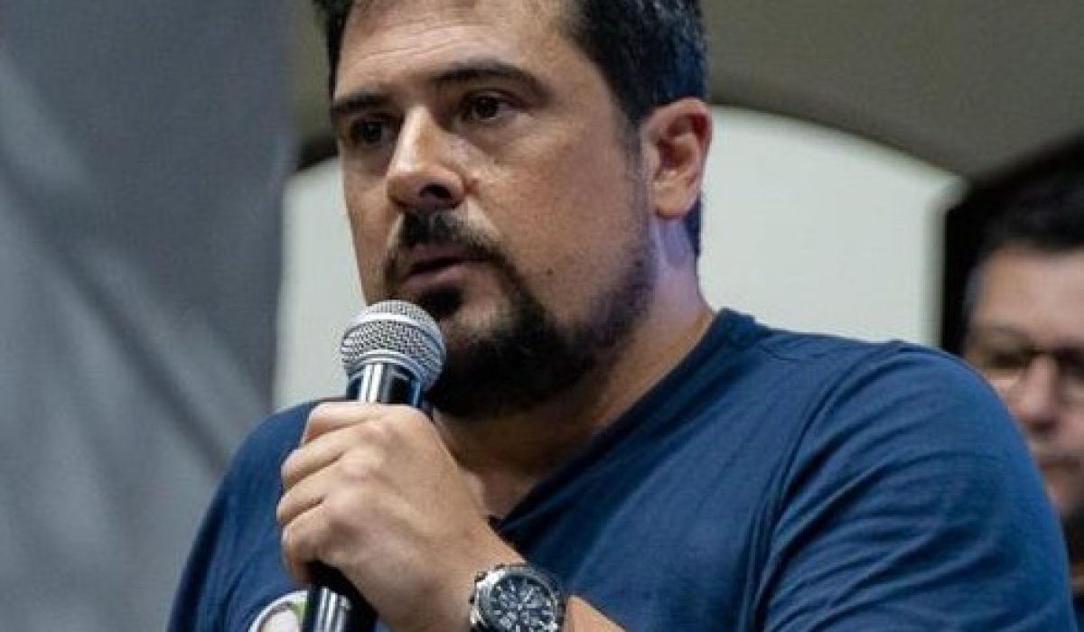 Prefeito Felipe Augusto F1 w