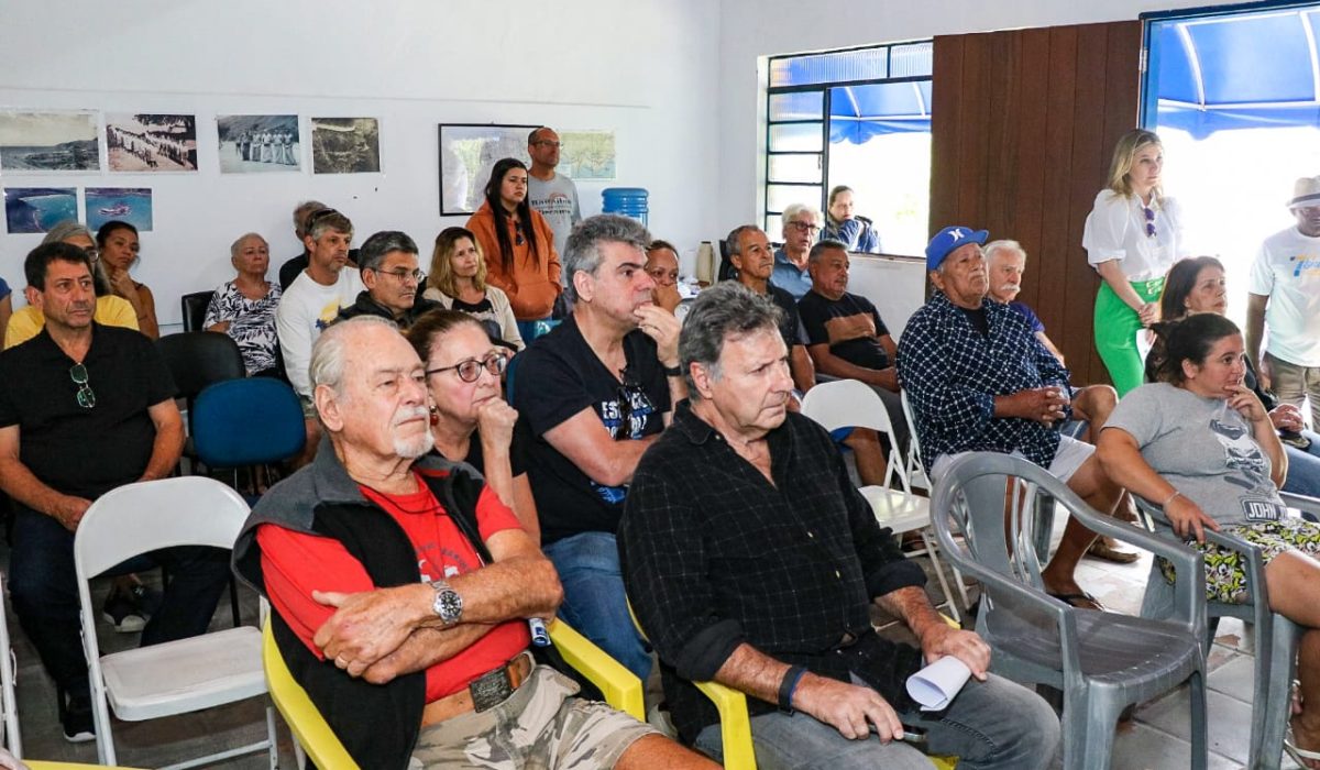 Prefeito com Associação de Barequeçaba F3