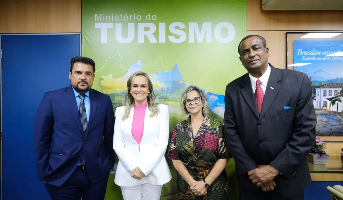 Prefeito-de-Sao-Sebastiao-reune-se-com-Ministra-do-Turismo-para-discutir-fomento-do-setor-apos-tragedia