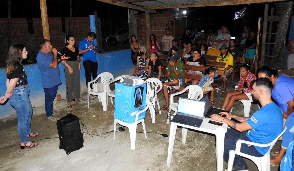 Prefeitura apresenta programa de regularização fundiária aos moradores do núcleo Lobo Guará, em Cambury1