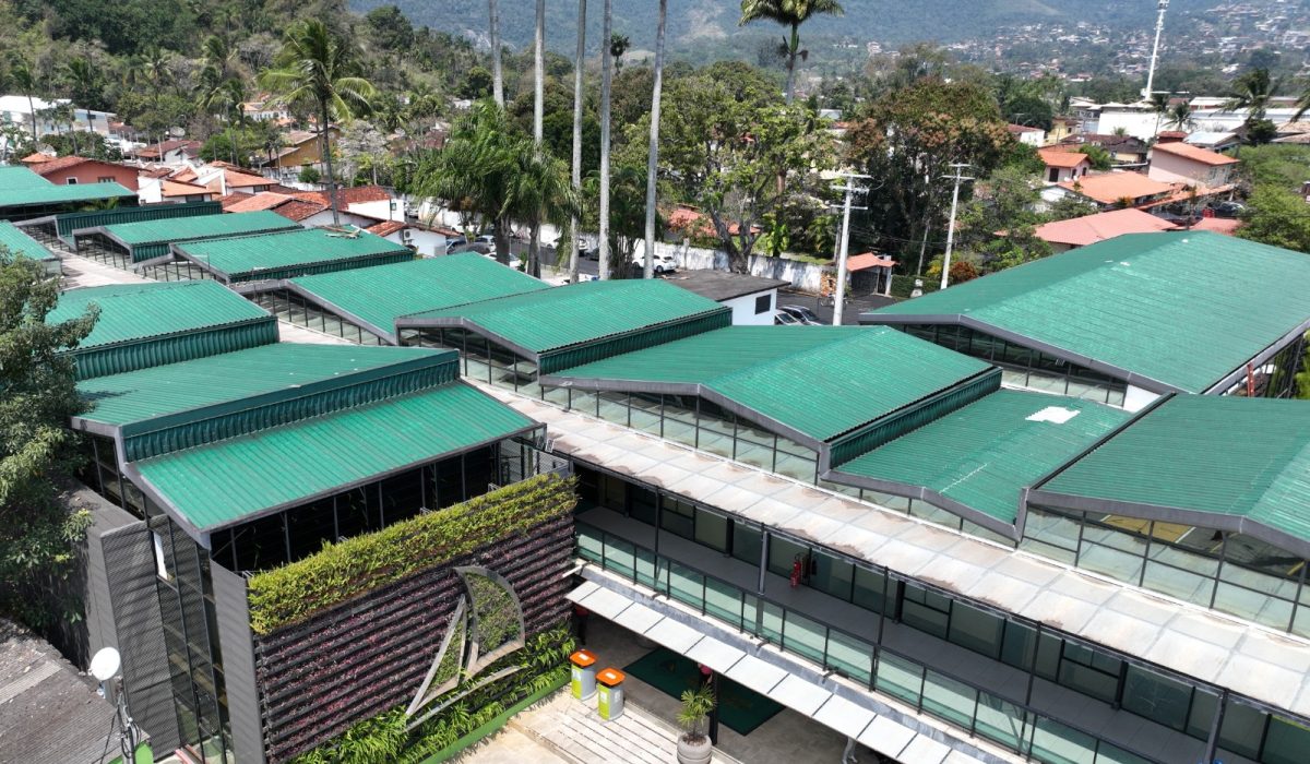 Prefeitura de Ilhabela alerta sobre imóveis em leilão e reforça oportunidade de regularização pelo REFIM 2025