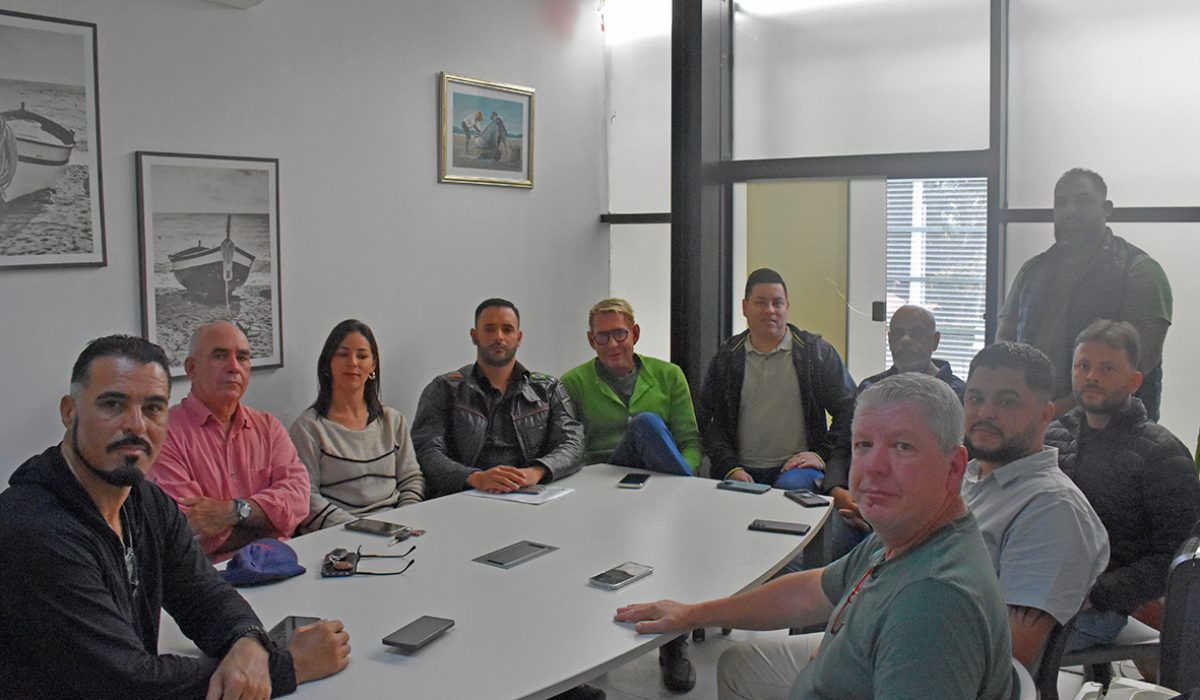 Prefeitura de Ilhabela fortalece regulamentação e incentiva uso de táxis e motoristas de aplicativo para melhorar a mobilidade urbana