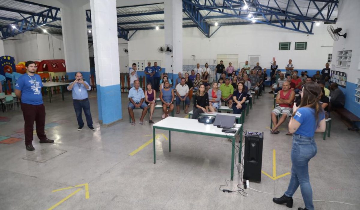 Reunião SEHAB - núcleo Maximiliano Enseada4