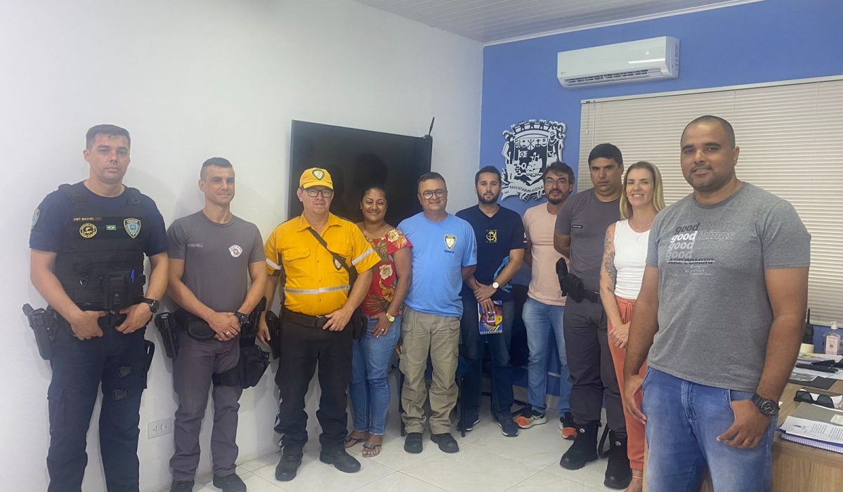 Reunião sobre segurança e trânsito no show da Lexa e carnaval