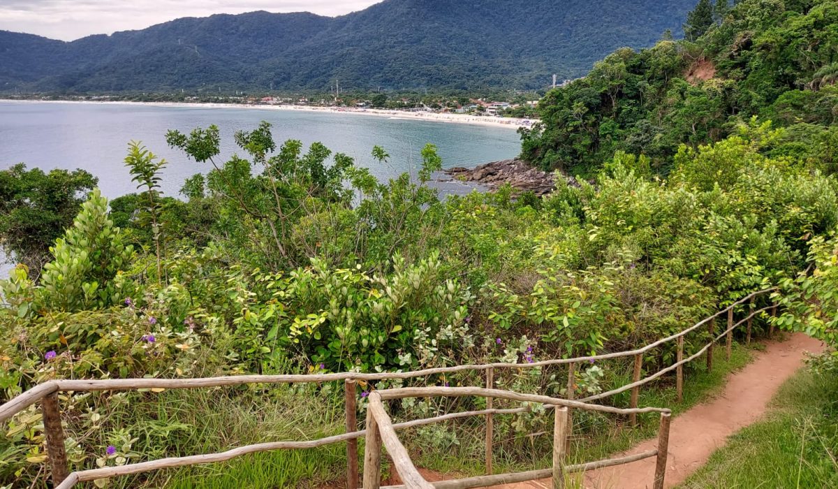Turismo de Aventura Especial leva pessoas com deficiência do CAPS para passeio na trilha entre Maresias e Paúba1