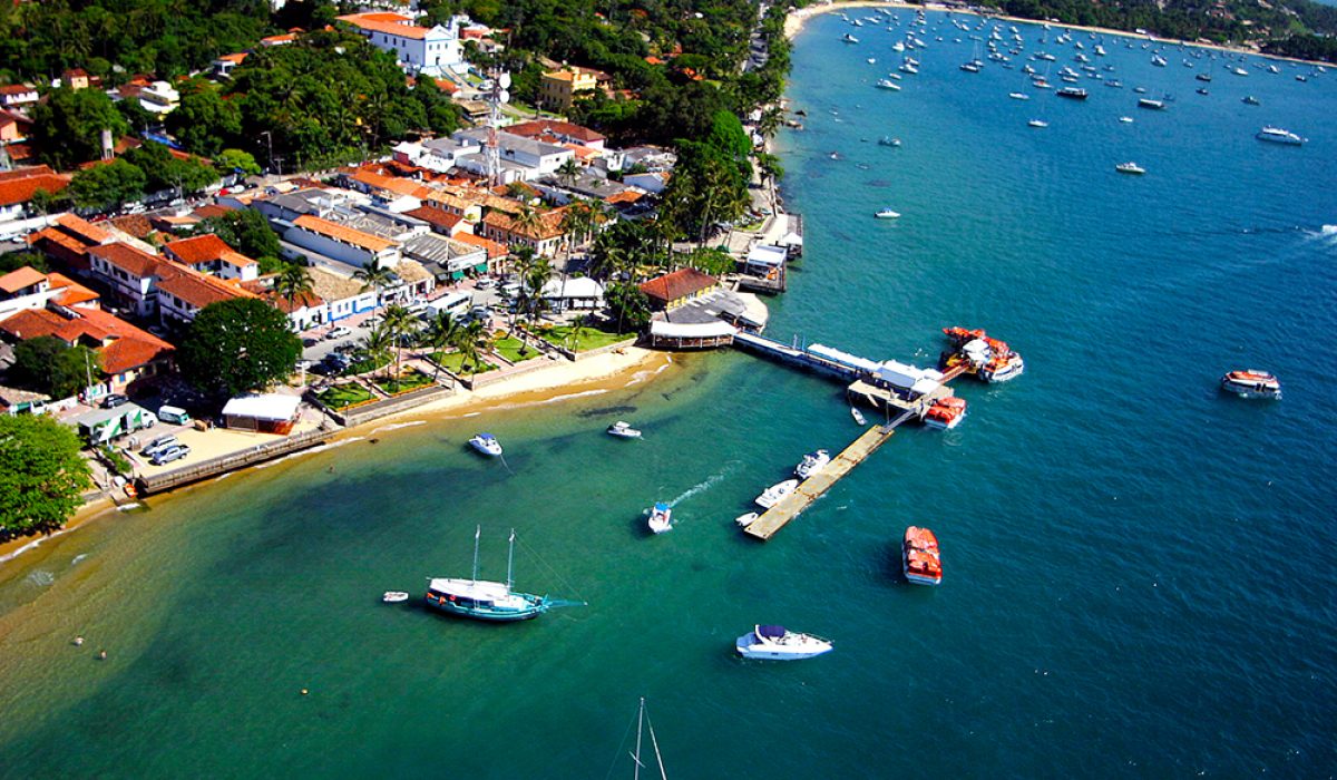 Vista aérea da orla de Ilhabela, litoral norte de SP, onde acontece a Expo Casa - Foto Reginaldo Pupo