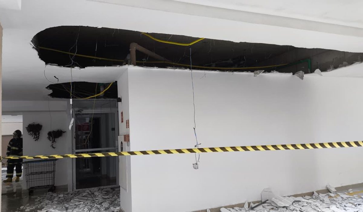 WhatsApp Image 2025-10-30 at 13.23.48 WhatsApp Image 2025-10-30 at 13.23.48