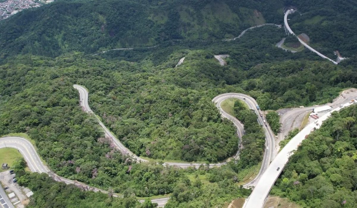 WhatsApp Image 2025-12-08 at 16.42.20