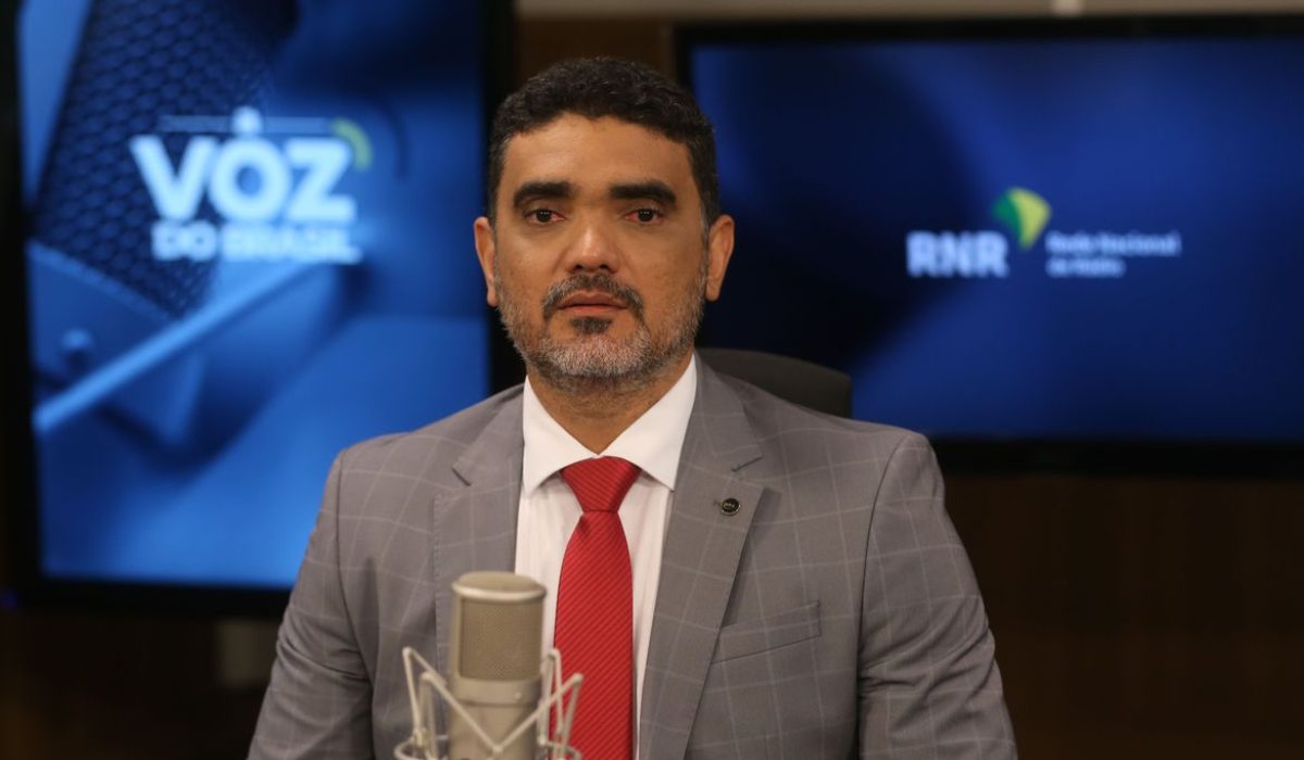 O presidente do Instituto de Pesquisa Econômica Aplicada (Ipea), Erik Figueiredo, é o entrevistado no programa A Voz do Brasil.